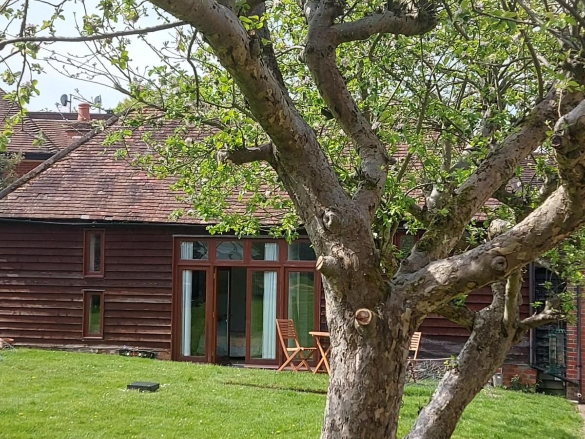 Ferienwohnung Brooklands Barn Lower Swanwick Exterior foto